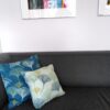 Sierkussen ginkgo donkerblauw 50 x 50 cm - Afbeelding 2